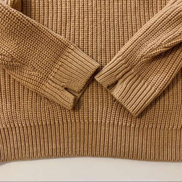 Banana Republic Crew Neck Knit Sweater - Picture 4 of 7